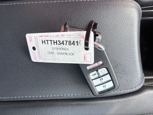 Used 2019 Honda Civic Sport image 30