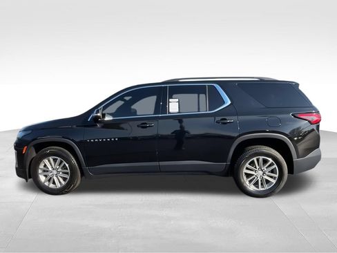 Used 2023 Chevrolet Traverse LT AWD/4WD image 5