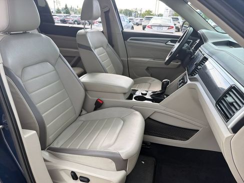 Certified 2023 Volkswagen Atlas SEL Premium AWD/4WD image 31