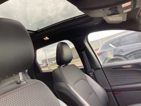 Used 2024 Ford Escape ST-Line w/ Tech Pack #1 image 29