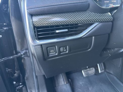 Used 2019 Cadillac XT4 Sport image 16