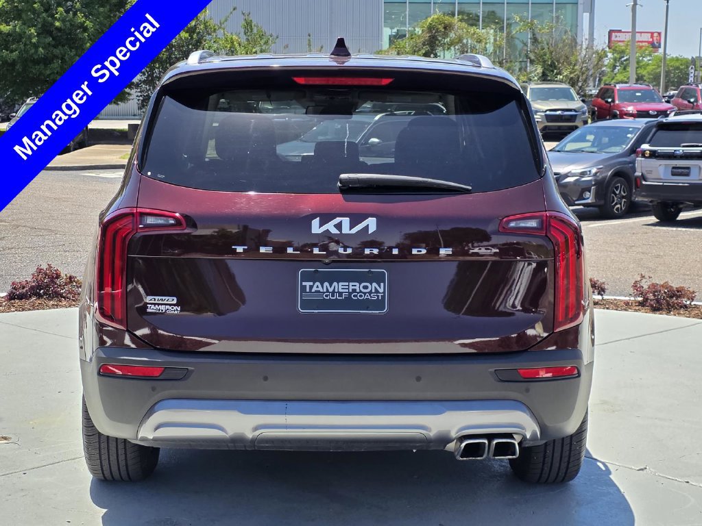 Used 2022 Kia Telluride EX AWD/4WD image 3