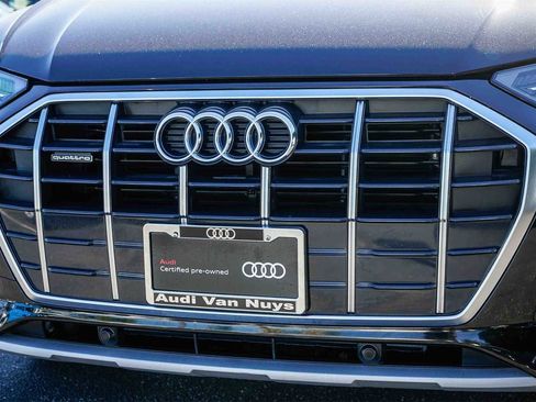 Certified 2023 Audi Q5 Premium w/ Convenience Package image 8