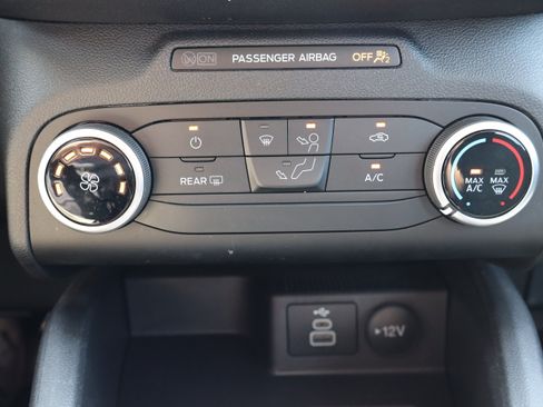 Used 2024 Ford Escape FWD image 21