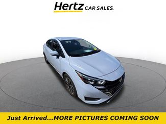 Used 2025 Nissan Versa SV video 1