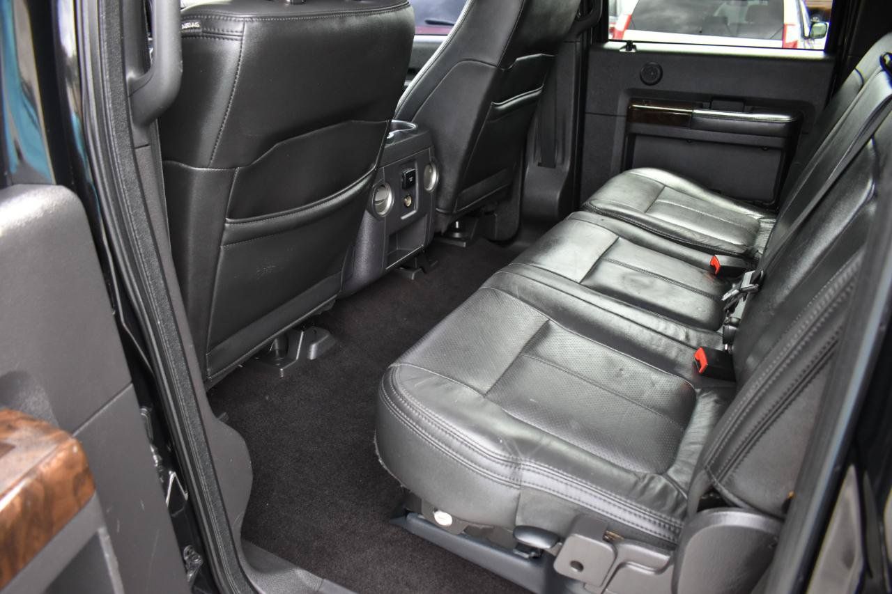 Used 2015 Ford F250 Platinum w/ FX4 Off-Road Package AWD/4WD image 26