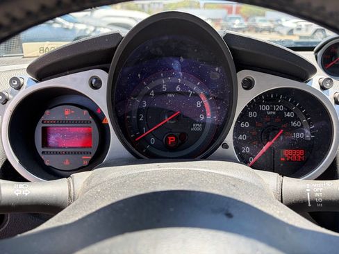 Used 2014 Nissan 370Z Touring w/ Sport Package RWD image 10
