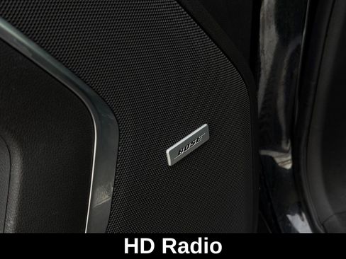 Used 2021 Chevrolet Tahoe Z71 w/ Z71 Signature Package image 13