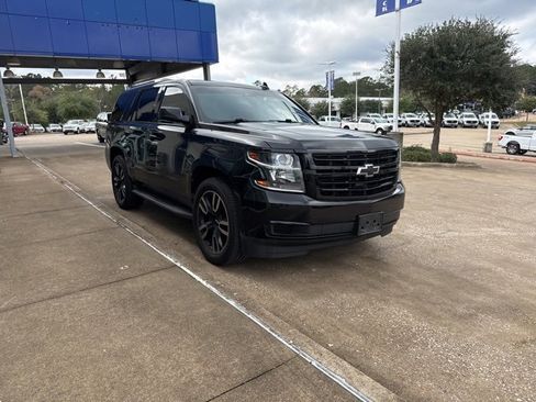 Used 2019 Chevrolet Tahoe LT image 2