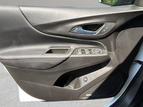 Used 2024 Chevrolet Equinox RS w/ RS Leather Package FWD image 18