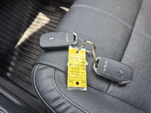 Used 2022 Kia Telluride SX w/ Towing Package AWD/4WD image 30