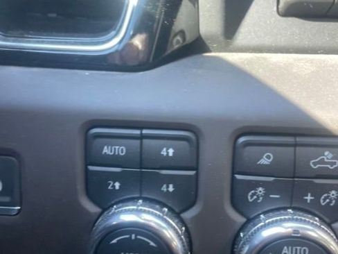 Certified 2024 GMC Sierra 1500 Denali image 8