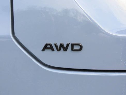 New 2026 Honda Pilot Black Edition image 8