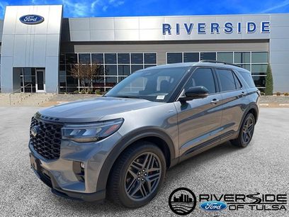 New 2025 Ford Explorer ST-Line