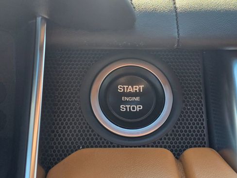 Used 2019 Land Rover Range Rover Sport HSE Dynamic image 37