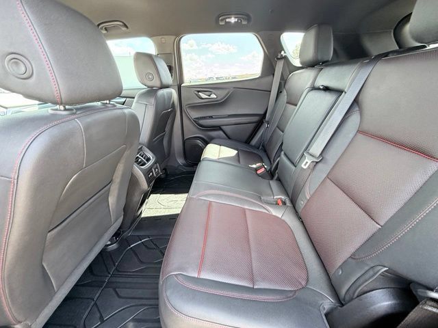 Used 2025 Chevrolet Blazer RS w/ Driver Confidence II Package AWD/4WD image 12