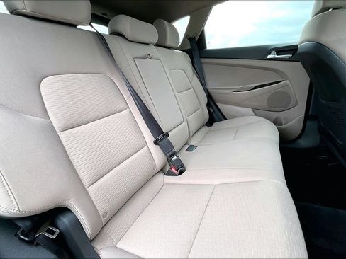 Used 2019 Hyundai Tucson SE AWD/4WD image 26