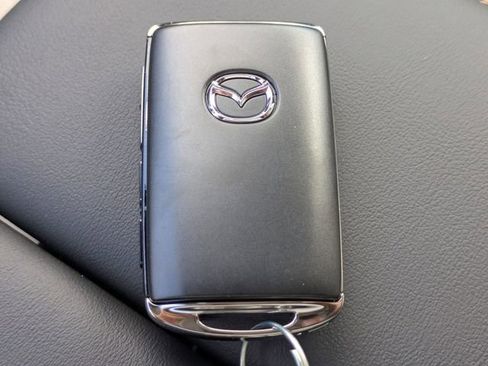 New 2026 MAZDA CX-90 3.3 Turbo w/ Preferred Package AWD/4WD image 24