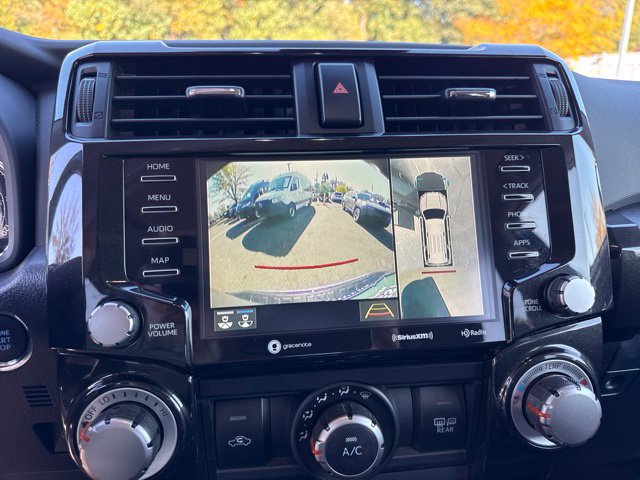 Used 2024 Toyota 4Runner TRD Off-Road Premium w/ Off Road Premium Plus Package AWD/4WD image 18
