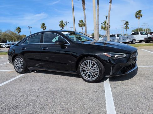 Used 2024 Mercedes-Benz CLA 250 image 2