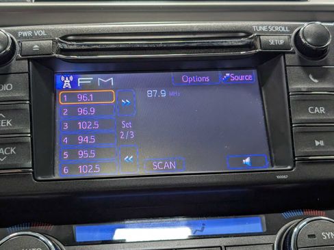 Used 2013 Toyota RAV4 XLE image 26