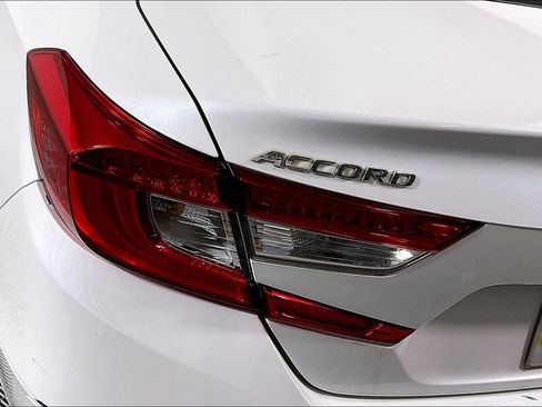 Used 2019 Honda Accord LX image 28