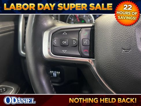 Used 2022 RAM 1500 Laramie w/ Sport Appearance Package AWD/4WD image 10