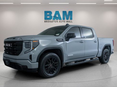 Used 2024 GMC Sierra 1500 Elevation AWD/4WD image 3