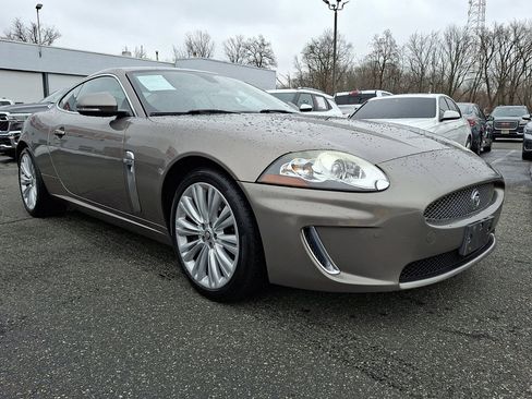 Used 2010 Jaguar XK Coupe image 7