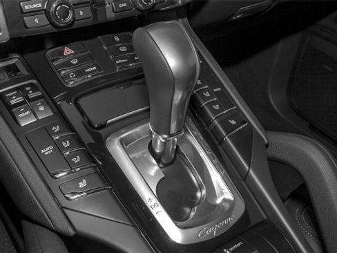 Used 2014 Porsche Cayenne S image 10