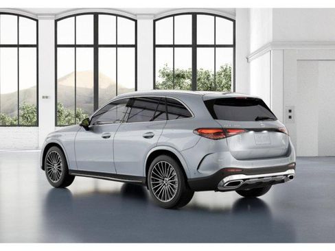 New 2026 Mercedes-Benz GLC 300 image 28