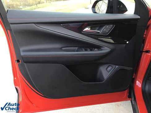 Used 2024 Chevrolet Blazer EV RS image 25