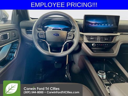 New 2026 Ford Explorer Platinum AWD/4WD image 29