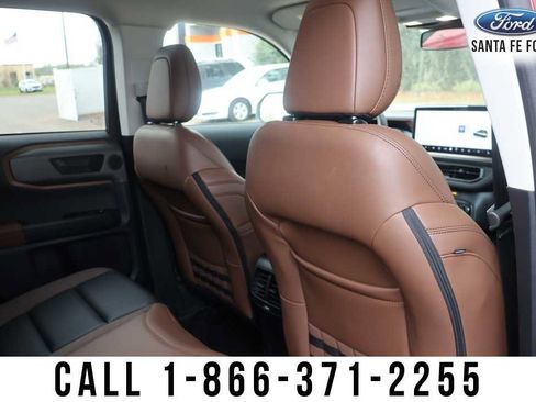 Used 2025 Ford Bronco Sport Outer Banks w/ Outer Banks Tech Package+ image 22