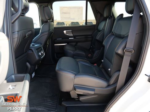 New 2026 Ford Expedition Tremor image 19