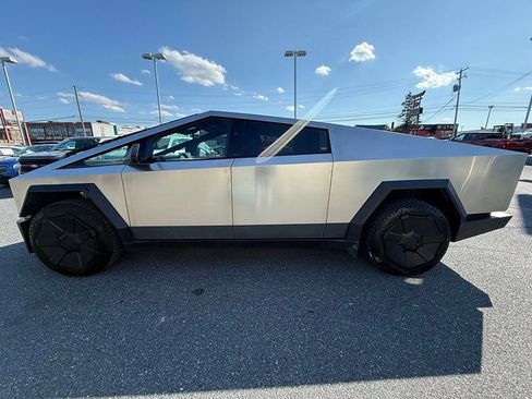 Used 2025 Tesla Cybertruck Cyberbeast image 8