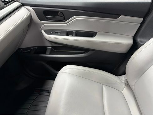 Used 2019 Honda Odyssey EX-L image 46