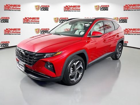 Certified 2022 Hyundai Tucson Limited AWD/4WD image 15