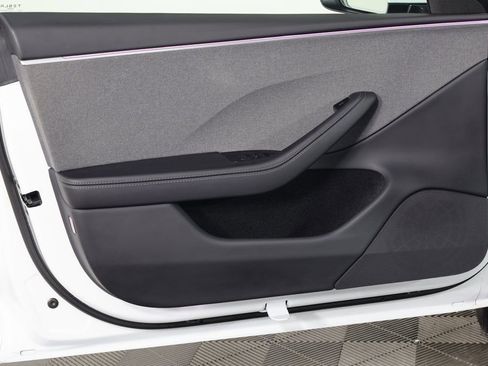 Used 2025 Tesla Model 3 Long Range RWD image 12
