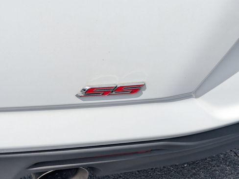 Used 2022 Chevrolet Camaro SS RWD image 28