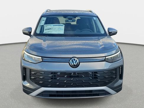 New 2026 Volkswagen Tiguan S image 2