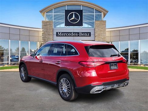 New 2026 Mercedes-Benz GLC 300 4MATIC image 3