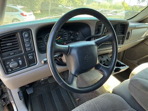 Used 2000 Chevrolet Silverado 1500 LS AWD/4WD image 10