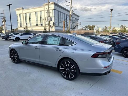 New 2026 Honda Accord Touring image 2
