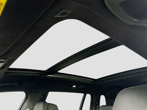 Used 2026 BMW X7 M60i image 13