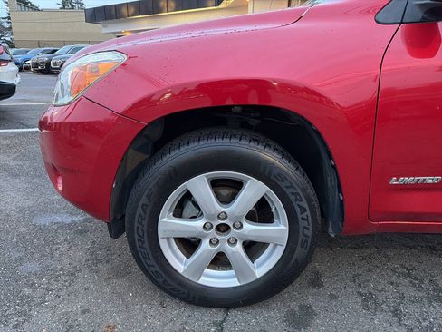Used 2007 Toyota RAV4 Limited image 12