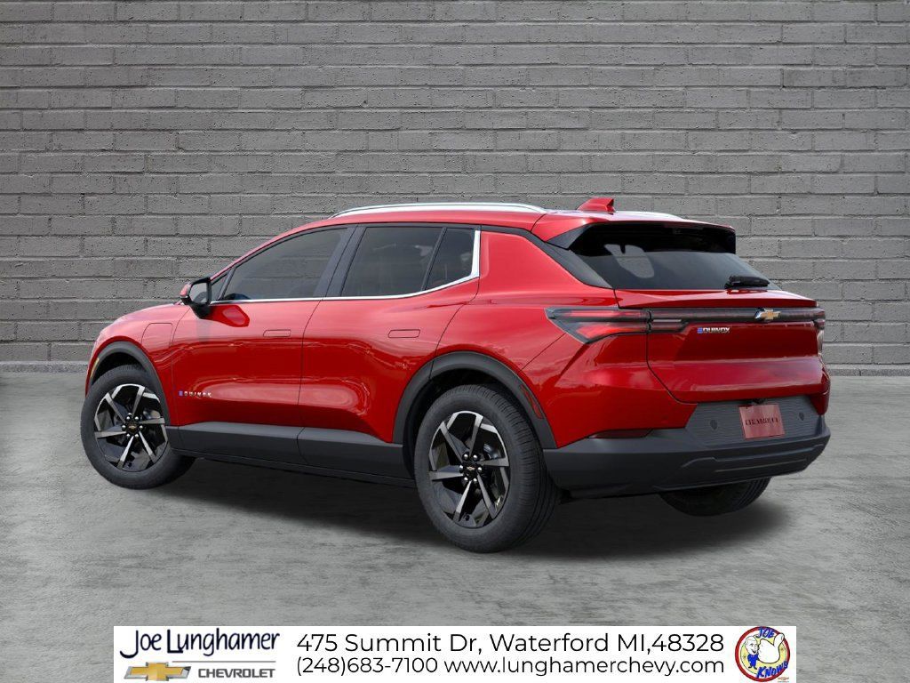 New 2026 Chevrolet Equinox EV LT FWD image 3