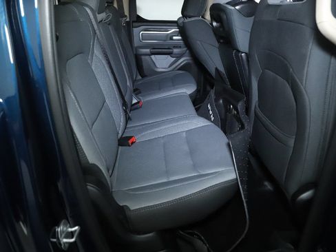 Used 2019 RAM 1500 Big Horn AWD/4WD image 32