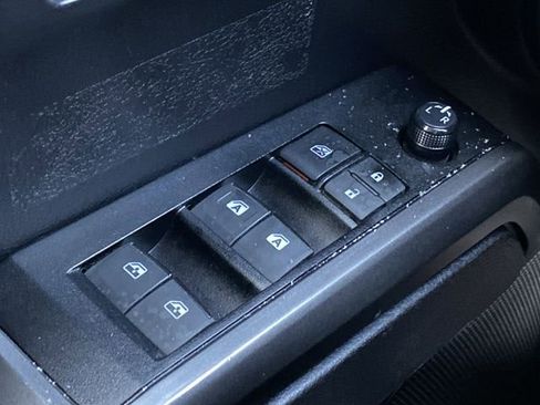 Used 2020 Toyota Tacoma 4x4 Double Cab image 25