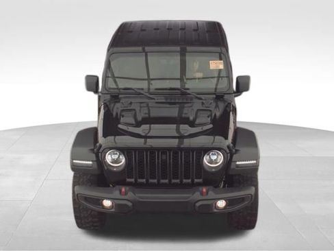 Used 2022 Jeep Gladiator Rubicon w/ Cold Weather Group AWD/4WD image 6